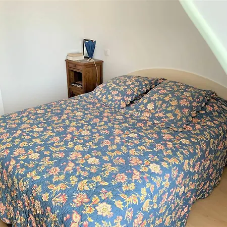 Au Coeur Du Centre-ville De - Ref 955 * Perros-Guirec